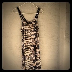 4/$15 Adorable beachwear dress 👗👙